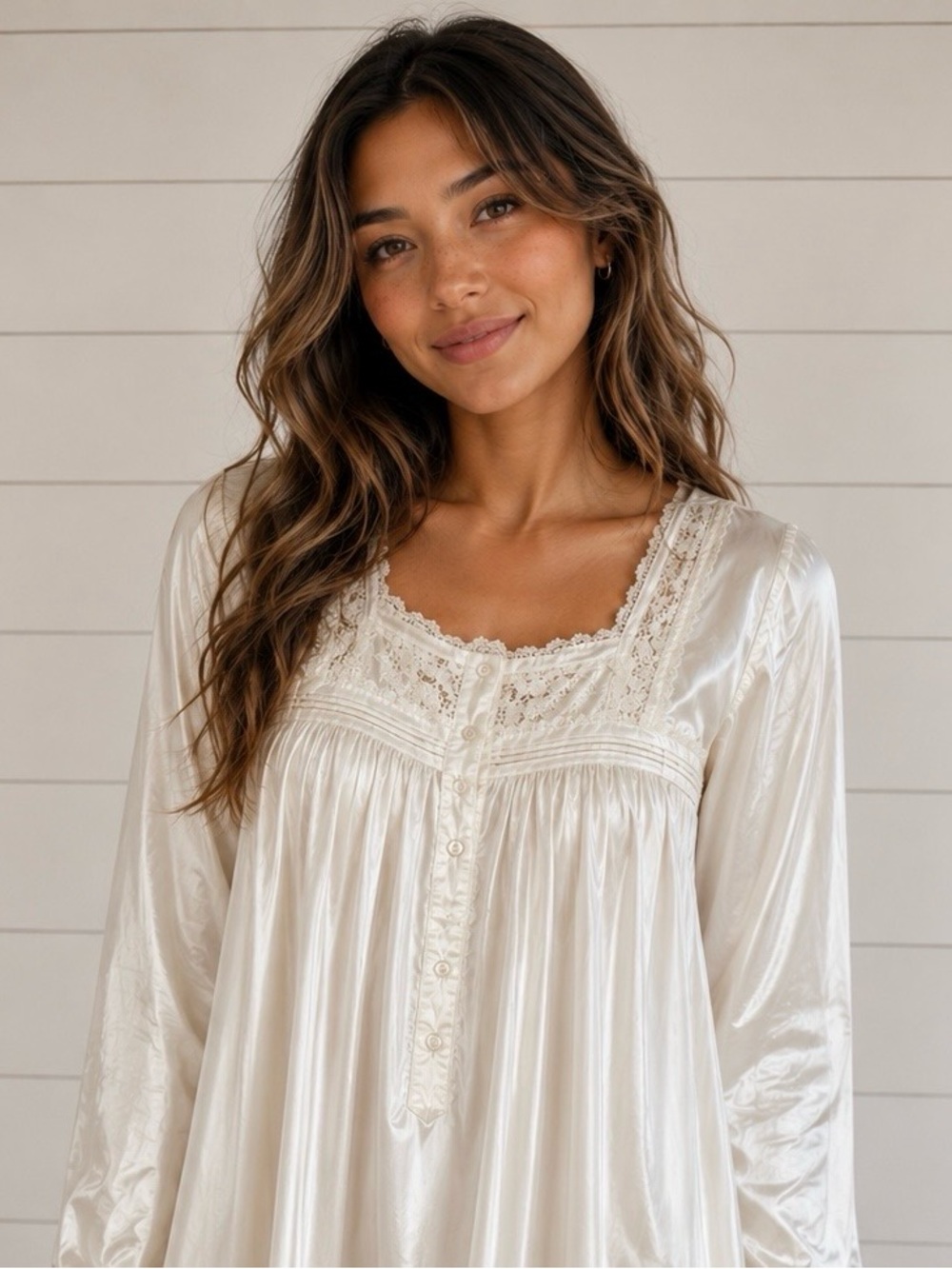 Eileen West white Lace-Trim Satin Nightgown